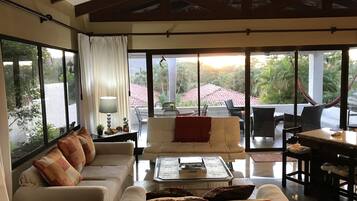 Smart TV, books, printers