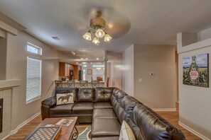 TV, fireplace, DVD player, books