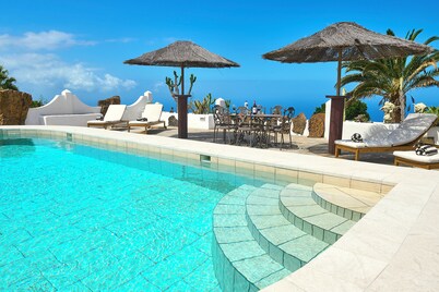 Finca Fortuna-Casa LUNA feel-good oasis/ dream location/ saltwater pool/ sunny side