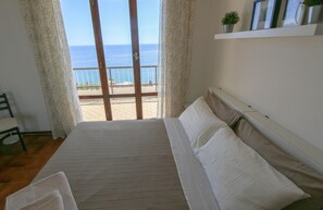 2 Schlafzimmer, Bügeleisen/Bügelbrett, Reisekinderbett, kostenloses WLAN