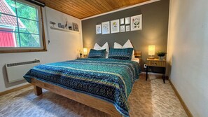 3 bedrooms, WiFi