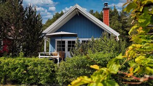 Unclassified image, 5 of 47, button - Holiday house with 3 bedrooms directly on the Useriner See with bathing beach, fireplace (Userin)