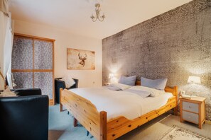 4 bedrooms, iron/ironing board, travel crib, WiFi - Feel-good holiday home for smaller groups in Sankt Andreasberg (St. Andreasberg)