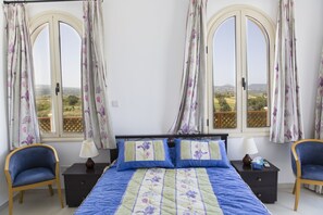 3 bedrooms, iron/ironing board, free WiFi, bed sheets - Acropolis Sea View Villa - Panoramic Views & Stunning location (Poli Crysochous)