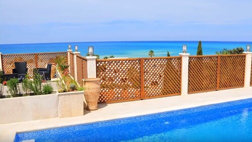 Acropolis Sea View Villa - Panoramic Views & Stunning location