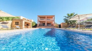 Outdoor pool - Villa San Jordi Ibiza, 1,5km BEACH SALINAS, 1,5km BEACH DEN BOSSA BEST LOCATED (sant jordi)