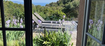 Provencal villa 12 pax near Saint-Tropez with swimming pool and superb sea view