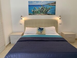 2 bedrooms, iron/ironing board, travel crib, free WiFi