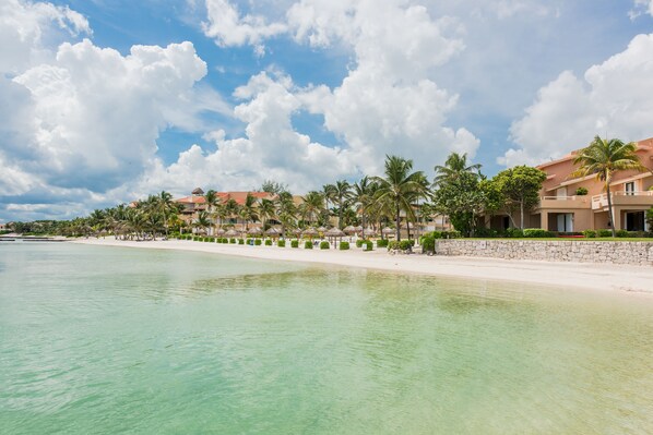 Sun loungers, beach towels