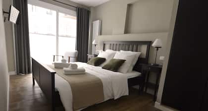 TABAKALERA NEW APARTAMENT SAN SEBASTIÁN JUST RENOVATED 2-8 GUEST