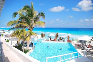 A heated pool - #3000-Tim’s Ocean Condos – Beachfront – 2 Private Terraces & Stunning Views! (Cancun)