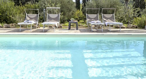ClickSardegna Alghero Villa Flaminia, with independent swimming pool, SPA & Gym