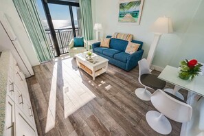 Een ledtelevisie en een kantoor