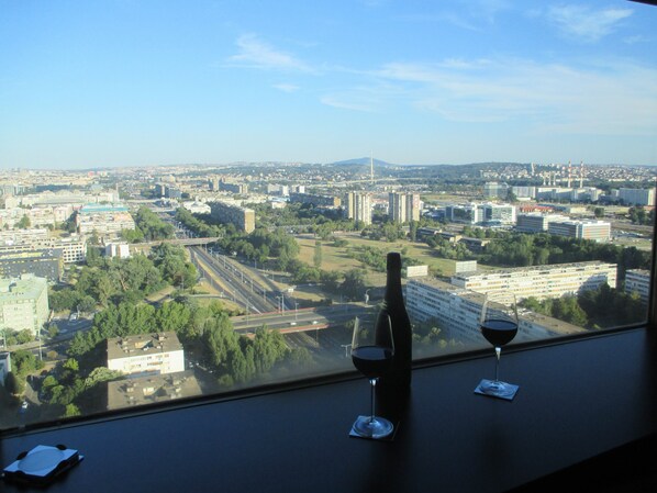 Interior - The Best View Of Belgrade From The Top Of Genex Tower! 70m2 Newly Renovated (BG)