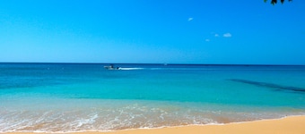Lovely Sea-View Home near Beach w Resort Amenities - Tennis, Gym, Pools, Spa