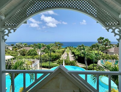 Lovely Sea-View Villa near Beach - Hot Tub, Padel, Tennis, Gym, Pools..