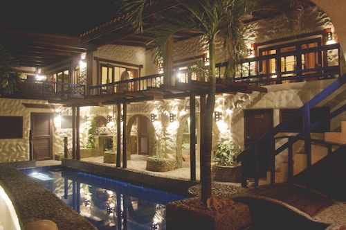 Villa Beachcliff,  "The Perfect Island Sanctuary"