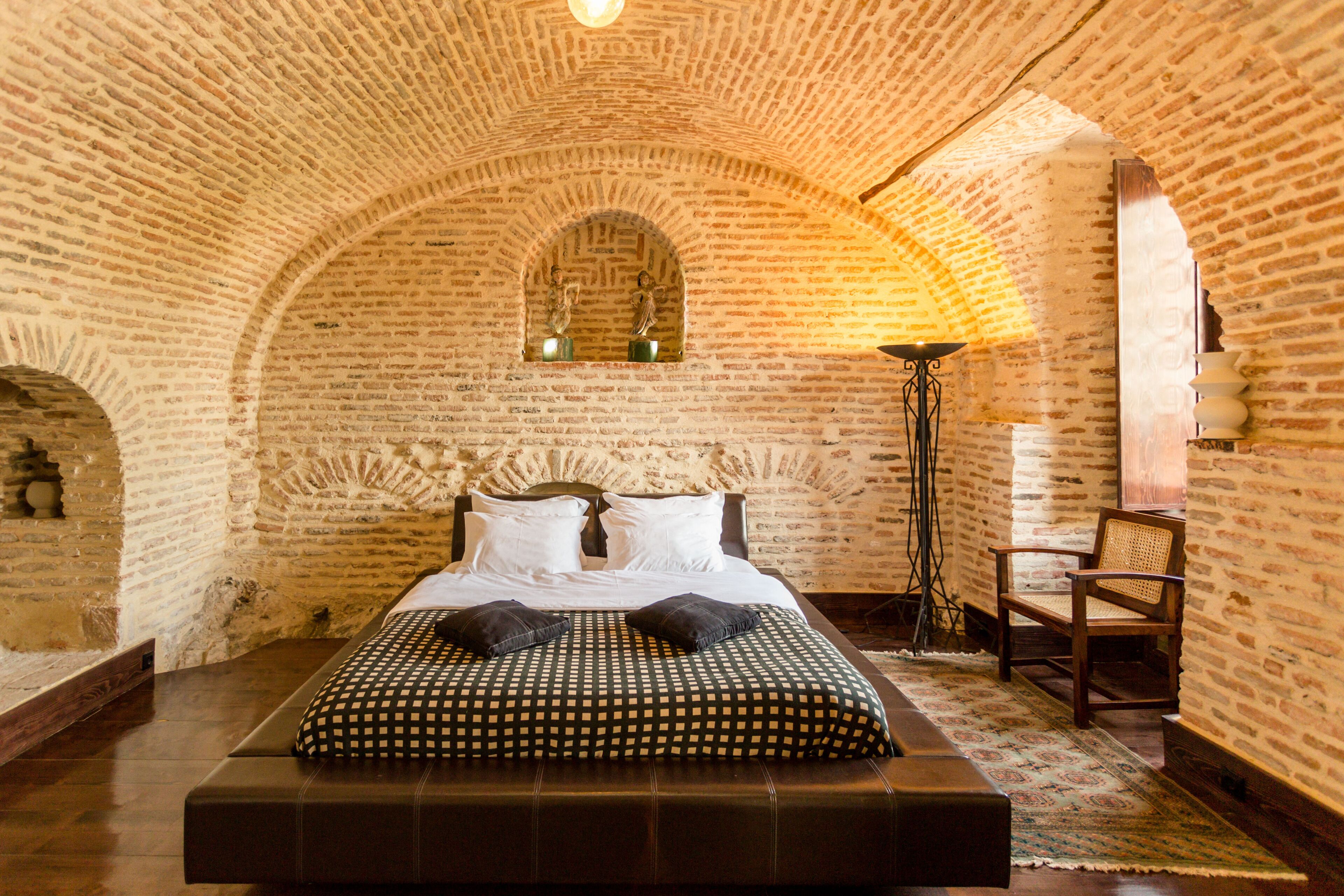 In-room safe, iron/ironing board, free WiFi, bed sheets