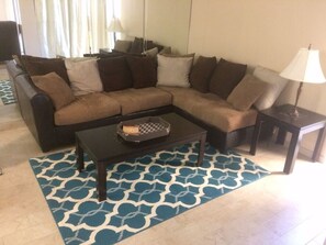 Unclassified image, 2 of 60, button - 100 Steps to the beach! Condo 3bedroom 2 bath Sleeps 8 Ocean views (south padre island)