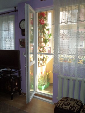 Interior - Quiet & Spacious apartment  close to attractions,shops,banks,public market  (Varna)