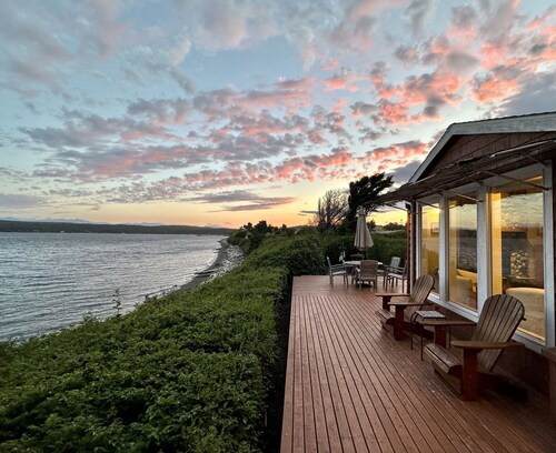 Sandpiper Haven: Whidbey Waterfront, Amazing VIEWS, Beach, Penn Cove, Kayaks, AC