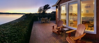 5⭐Sandpiper Haven: Fabulous 180; Waterfront Beach House-Ansichten, Kajaks, Penn Cove