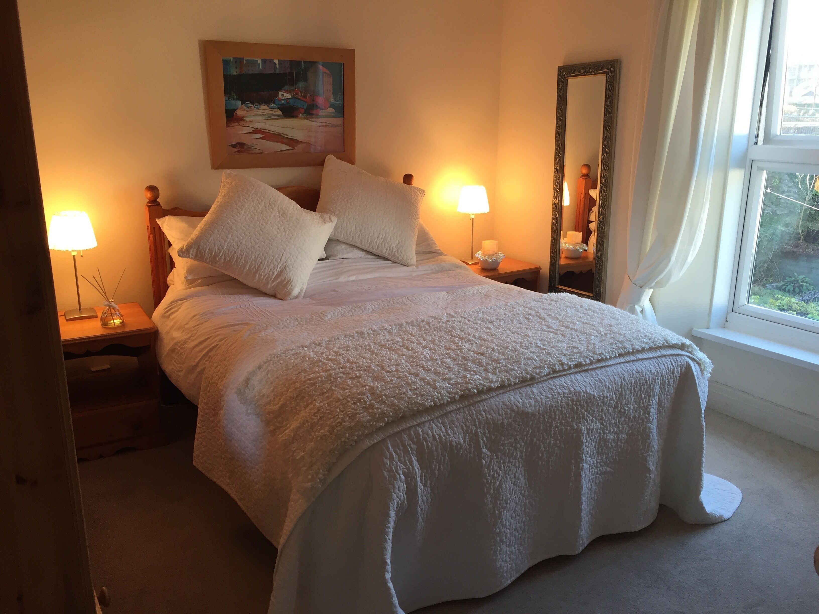 3 bedrooms, iron/ironing board, travel cot, free WiFi