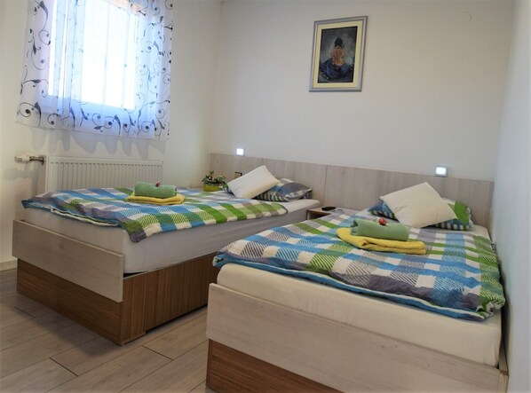 2 bedrooms, in-room safe, free WiFi, bed sheets