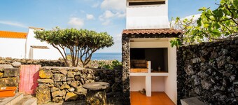 Ferienhaus Adega Velha, direkt am Meer und in den Bergen, ideal für Paare