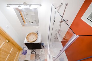 Shower, hair dryer, towels - Family & Kids, 2 bedrooms at Margaret bridge (Budapest)