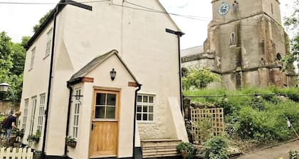 Romantisches & abgelegenes Häuschen. Schöne Spaziergänge, Landschaft & fabelhafte Kneipe vor der Haustür