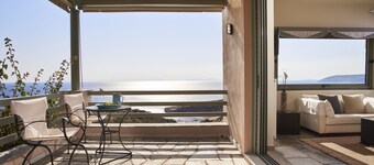 Villa para sus vacaciones sueño de la familia en las afueras de Atenas