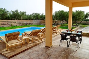 Outdoor pool, pool loungers