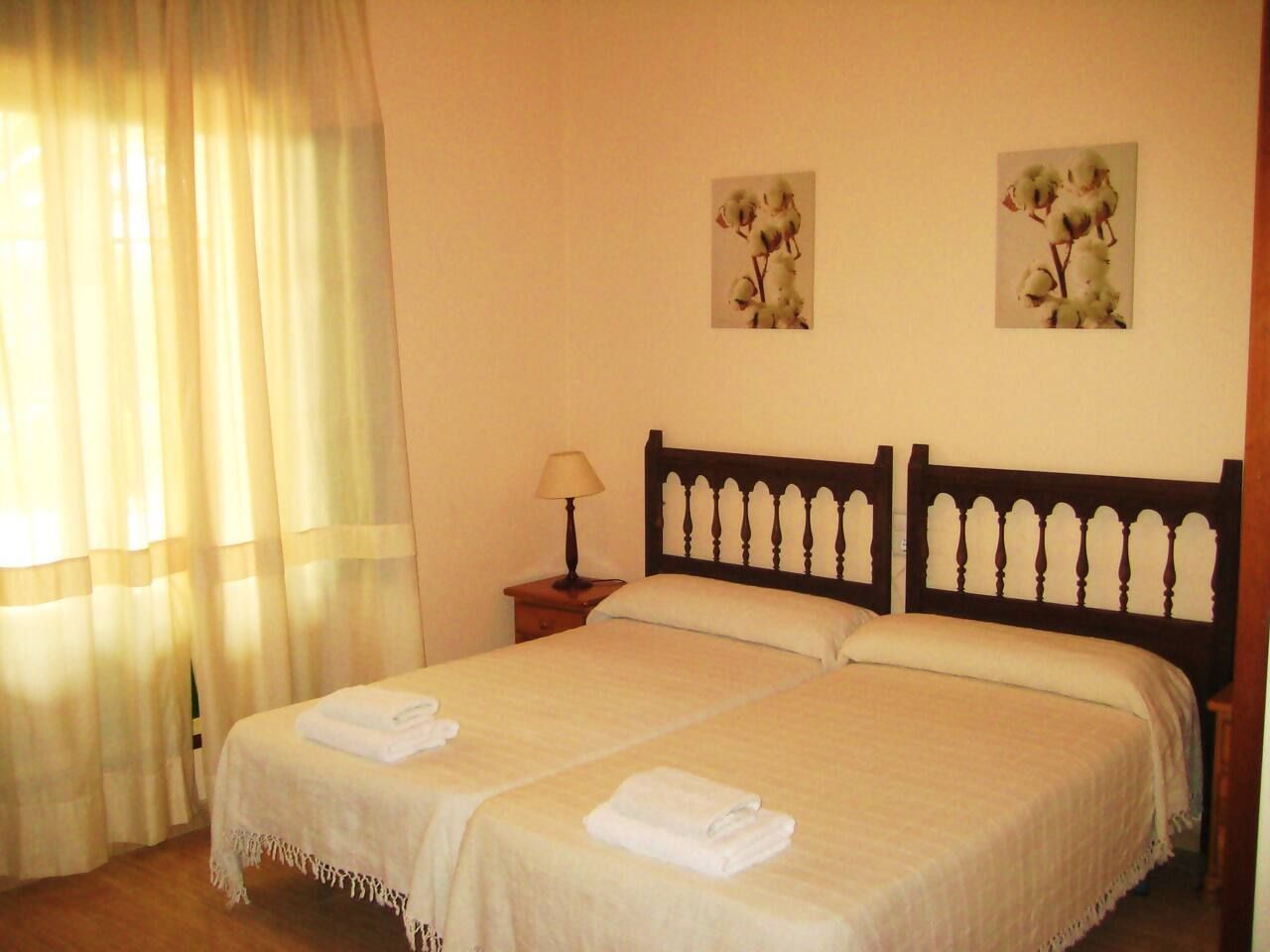 10 bedrooms, iron/ironing board, WiFi, bed sheets