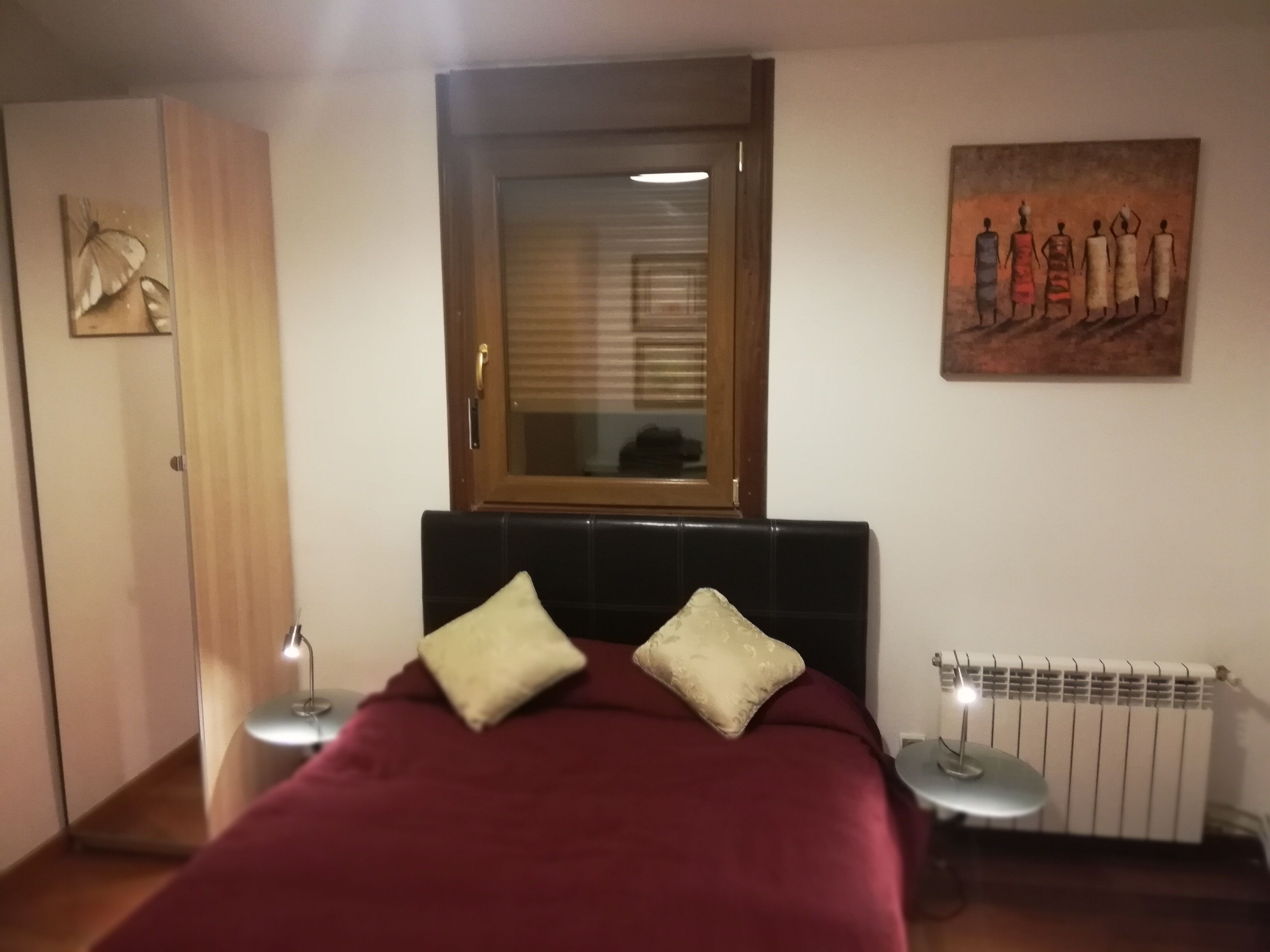 3 間睡房、熨斗/熨衫板、可攜式嬰兒床、免費 Wi-Fi