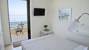 2 chambres, fer et planche Ă repasser, Wi-Fi gratuit, draps fournis