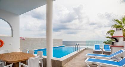 Espectacular villa frente al mar - The Waterfront