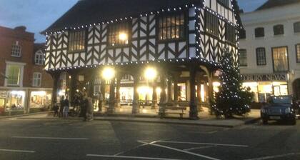 Talli ja Hayloft, ylellinen romanttinen maamökki