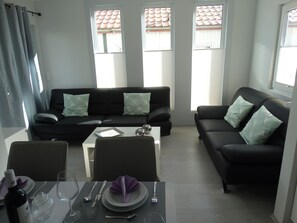 Télévision, chaîne hi-fi