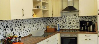 Vacation home Berkele for 8 to 12 people 200sqm, 6 double rooms 5 bathrooms idyllic garden