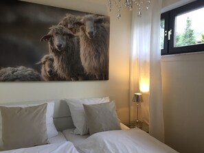 1 chambre, fer et planche Ă repasser, lit parapluie, Wi-Fi gratuit