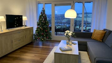 Una Smart TV, libros