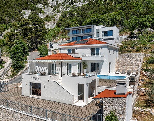 Exterior - Villa Prestige in Bast (Baska Voda)
