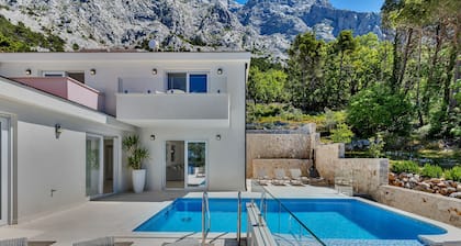 Villa Prestige in Bast