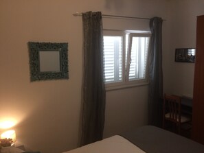 1 bedroom, desk, iron/ironing board, WiFi - Appart ˇHeaven of Babaˇ 2-4 pers  (Staševica)