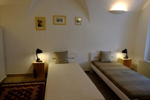 1 Schlafzimmer, Bügeleisen/Bügelbrett, Internetzugang, Bettwäsche