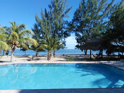  Beachfront Private Pool Home  -  A "Gold Standard Facility"