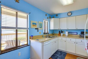 Fridge, microwave, stovetop, dishwasher - Waterfront Duplex w/ Dock & Views: Near Town! (Cedar Key)