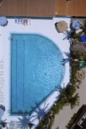 A heated pool - 5BR Island Home - Private Pool, Game Room & Golf Cart - Steps to Beach (North Captiva)
