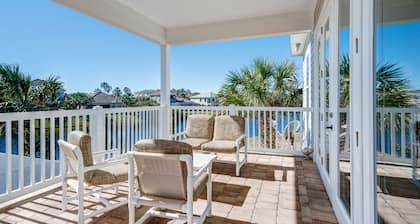 Al sur de estilo Charleston, en la playa de canela! ¡Piscina privada! Vistas al mar!